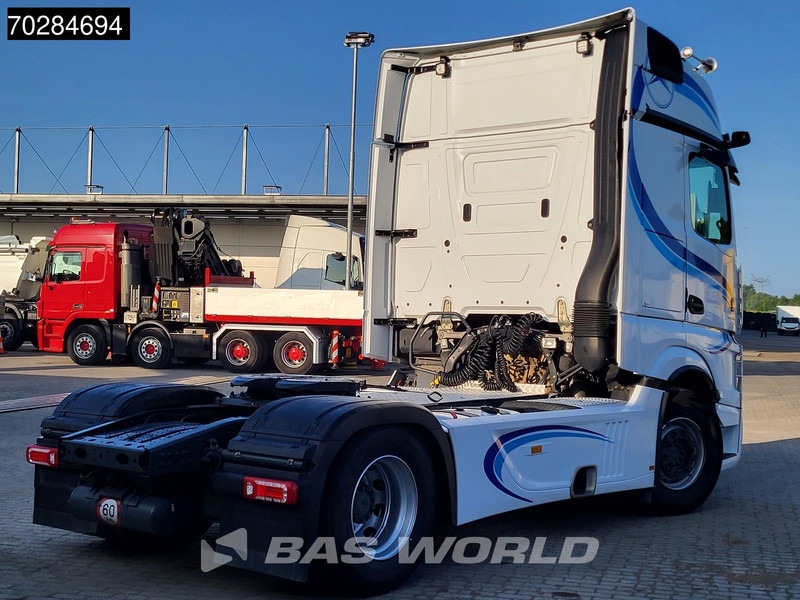 Mercedes-Benz Actros 1945 4X2 GigaSpace 2x Tanks Full-Air Navi MirrorCam ACC - Tractor unit: picture 5 Mercedes-Benz Actros 1945 4X2 GigaSpace 2x Tanks Full-Air Navi MirrorCam ACC - Tractor unit: picture 5