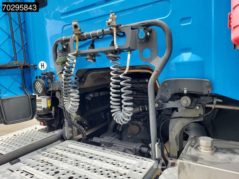 Scania R490 R 6X2 Full-Air Retarder 2x Tanks Lift+Lenkachse Standklima Euro 6 - Tractor unit: picture 5 Scania R490 R 6X2 Full-Air Retarder 2x Tanks Lift+Lenkachse Standklima Euro 6 - Tractor unit: picture 5