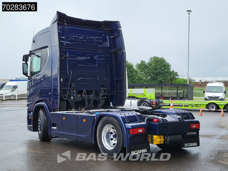 Scania R540 4X2 Retarder Full-Air 2x Tanks Leather LED ACC Standklima Alcoa's - Tractor unit: picture 2 Scania R540 4X2 Retarder Full-Air 2x Tanks Leather LED ACC Standklima Alcoa's - Tractor unit: picture 2