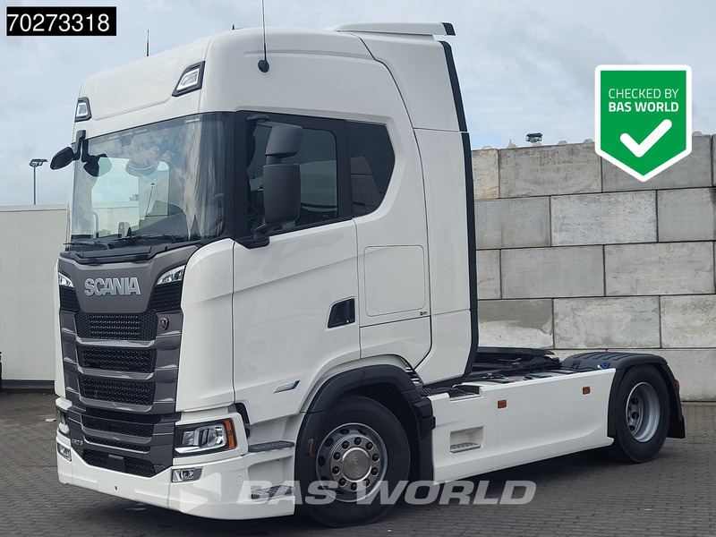 Scania S460 4X2 NEW! Retarder 2x Tanks ACC Navi Standklima - Tractor unit: picture 1 Scania S460 4X2 NEW! Retarder 2x Tanks ACC Navi Standklima - Tractor unit: picture 1