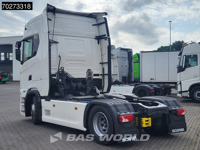 Scania S460 4X2 NEW! Retarder 2x Tanks ACC Navi Standklima - Tractor unit: picture 2 Scania S460 4X2 NEW! Retarder 2x Tanks ACC Navi Standklima - Tractor unit: picture 2