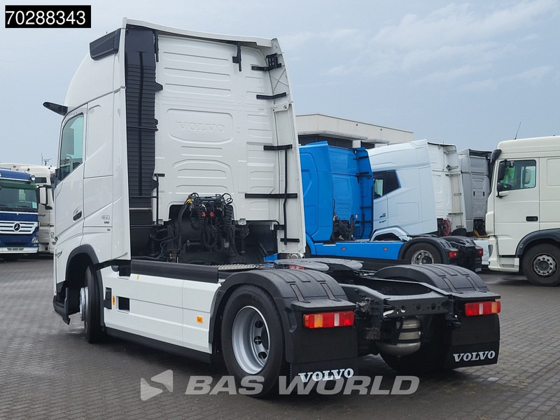 Volvo FH 460 4X2 2024! XL TC VEB+ 2x Tanks I-ParkCool - Tractor unit: picture 2 Volvo FH 460 4X2 2024! XL TC VEB+ 2x Tanks I-ParkCool - Tractor unit: picture 2