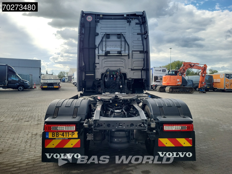 Volvo FH16 750 4X2 NL-Truck APK 08-2026! XL 2x Tanks Standklima ACC Alcoa's LED - Tractor unit: picture 3 Volvo FH16 750 4X2 NL-Truck APK 08-2026! XL 2x Tanks Standklima ACC Alcoa's LED - Tractor unit: picture 3
