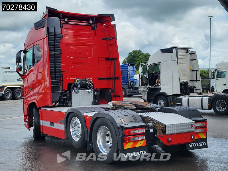 Volvo FH16 750 FH16 6X2 Special-Interior Full-Air Work-Remote Dynamic Steering Alcoa ACC Xenon - Tractor unit: picture 2 Volvo FH16 750 FH16 6X2 Special-Interior Full-Air Work-Remote Dynamic Steering Alcoa ACC Xenon - Tractor unit: picture 2