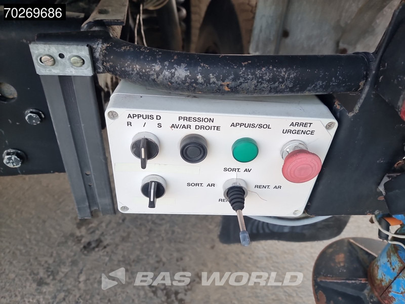 Crane truck Unimog U2450L 6X6 Unimog Engin EGI TP 226 hubarbeitsbühne Manual Euro 2: picture 18