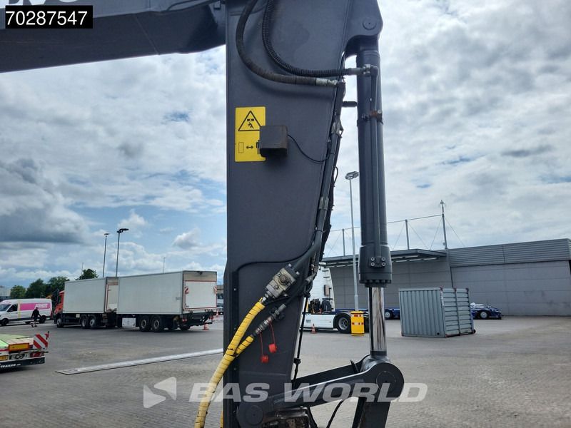 Crawler excavator Volvo EC250 E L: picture 12