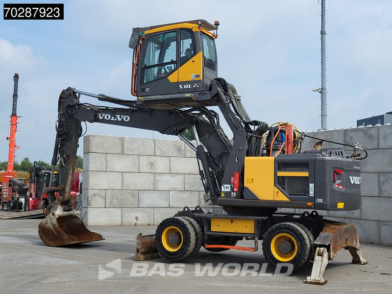 Volvo EW220 E - Wheel excavator: picture 5 Volvo EW220 E - Wheel excavator: picture 5