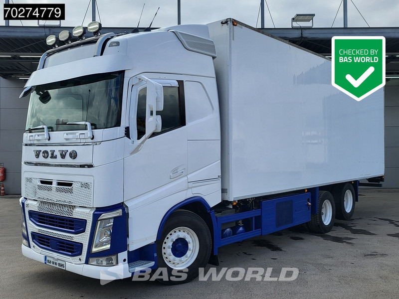 Volvo FH 540 6X2 Thermo-king cooler Lift-Axle Automatic Navi ACC Euro 6 - Refrigerator truck: picture 1 Volvo FH 540 6X2 Thermo-king cooler Lift-Axle Automatic Navi ACC Euro 6 - Refrigerator truck: picture 1