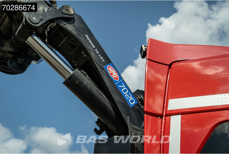 Volvo FH16 650 FH16 8X2 HMF 7020K-RCS Crane + Fly-Jib Lift+Steering-Axle Navi LED ACC Euro 6 - Dropside/ Flatbed truck, Crane truck: picture 3 Volvo FH16 650 FH16 8X2 HMF 7020K-RCS Crane + Fly-Jib Lift+Steering-Axle Navi LED ACC Euro 6 - Dropside/ Flatbed truck, Crane truck: picture 3
