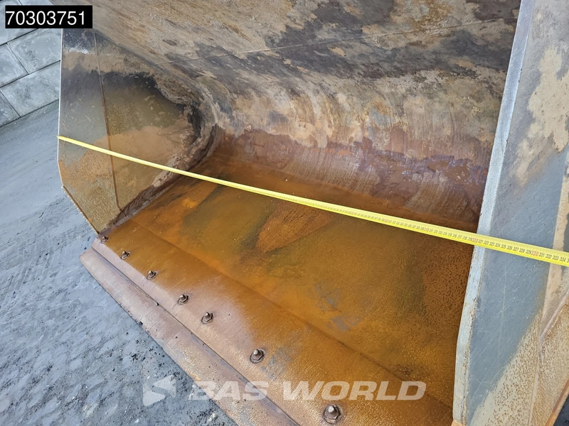 Wheel loader Volvo L180 H CDC: picture 15