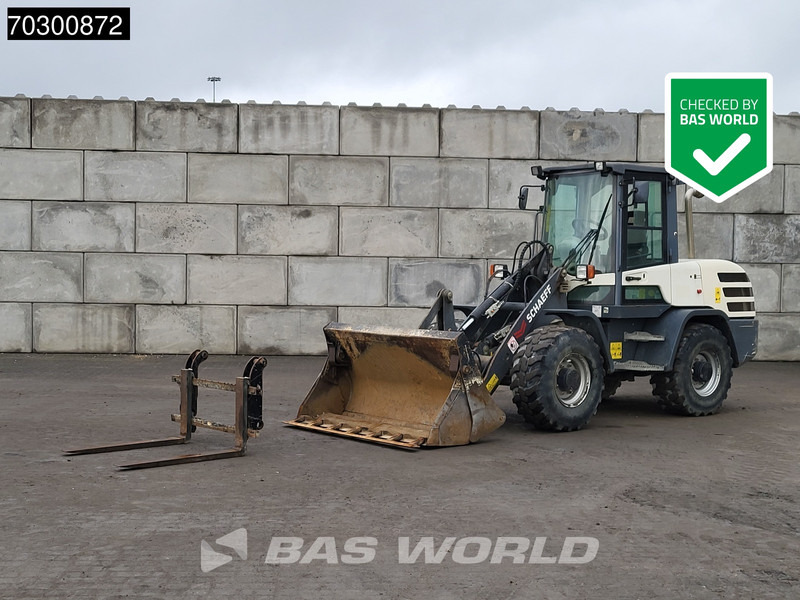 Yanmar TL80 4-1 Buckets + Forks - Wheel loader: picture 1 Yanmar TL80 4-1 Buckets + Forks - Wheel loader: picture 1