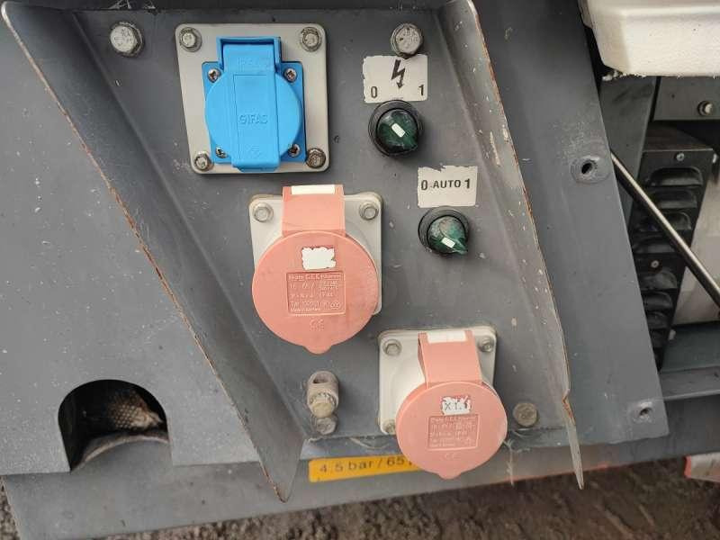Air compressor Atlas copco XAS67: picture 16