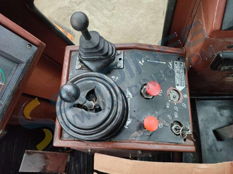 Wheel loader Case W30: picture 38