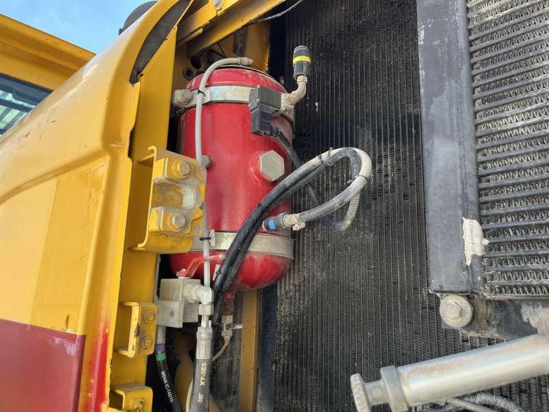 Caterpillar 330D L + BRAS DE DEMOLITION leasing Caterpillar 330D L + BRAS DE DEMOLITION: picture 41 Caterpillar 330D L + BRAS DE DEMOLITION leasing Caterpillar 330D L + BRAS DE DEMOLITION: picture 41