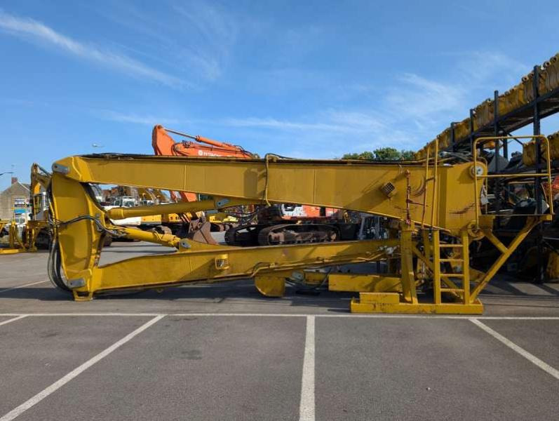 Caterpillar 330D L + BRAS DE DEMOLITION - Demolition excavator: picture 3 Caterpillar 330D L + BRAS DE DEMOLITION - Demolition excavator: picture 3