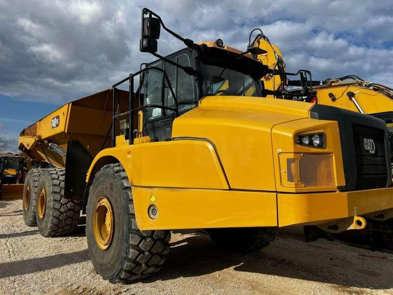 Caterpillar 740GC - Articulated dumper: picture 1 Caterpillar 740GC - Articulated dumper: picture 1