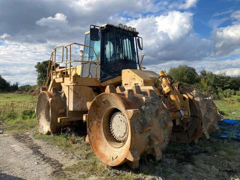 Caterpillar 826GII - Compactor: picture 3 Caterpillar 826GII - Compactor: picture 3
