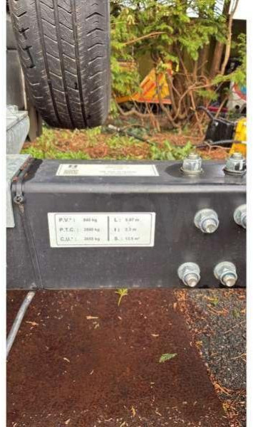 Car trailer HUBIERE 2 ESSIEUX: picture 11 Car trailer HUBIERE 2 ESSIEUX: picture 11