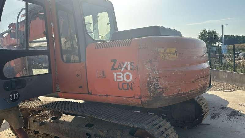 Crawler excavator Hitachi ZX130LCN: picture 8