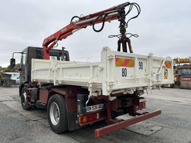 Iveco Camion Benne GRUE TECTOR 130E18 - Tipper: picture 5 Iveco Camion Benne GRUE TECTOR 130E18 - Tipper: picture 5