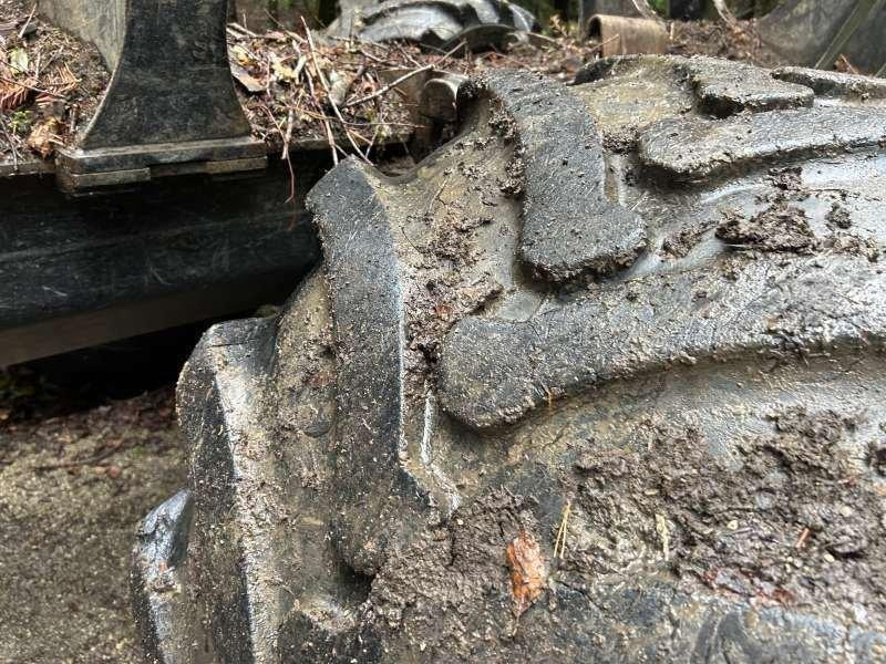 Forwarder John Deere 1110G: picture 27