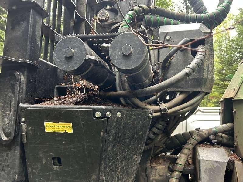 Forwarder John Deere 1110G: picture 48