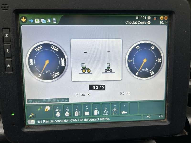Forwarder John Deere 1110G: picture 39