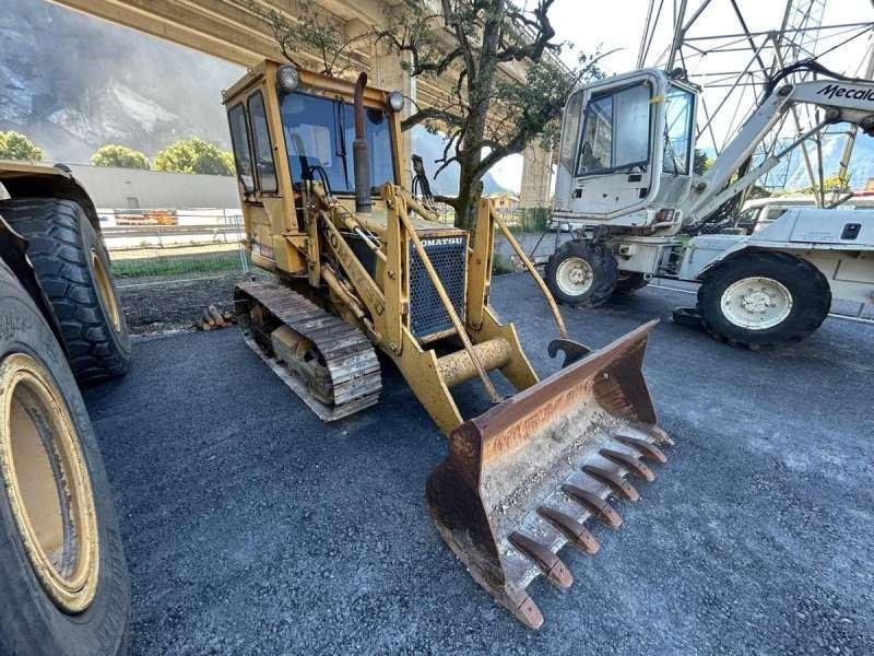 Komatsu D21S-6 - Crawler loader: picture 5 Komatsu D21S-6 - Crawler loader: picture 5