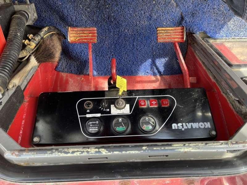 Crawler loader Komatsu D31S-20: picture 37
