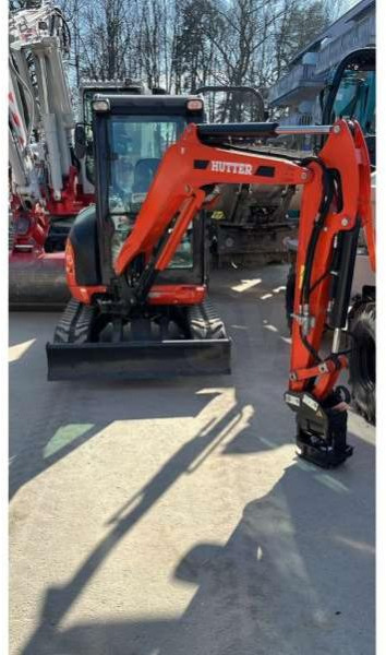 Kubota U27-4 HI - Mini excavator: picture 3 Kubota U27-4 HI - Mini excavator: picture 3