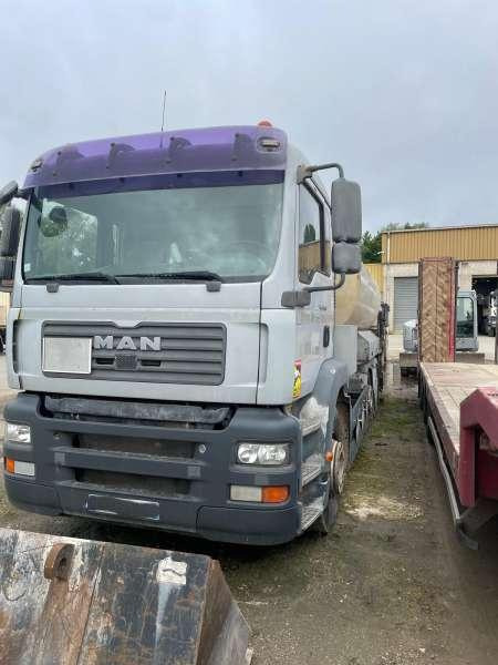 MAN 26350 + Acmar - Asphalt distributor: picture 4 MAN 26350 + Acmar - Asphalt distributor: picture 4