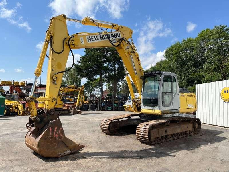 New Holland E215B - Crawler excavator: picture 3 New Holland E215B - Crawler excavator: picture 3