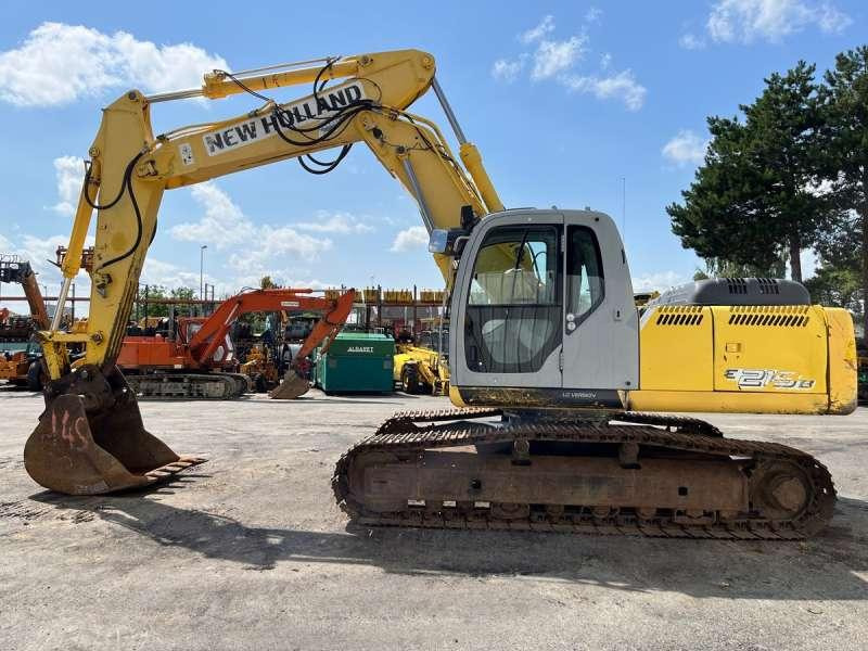 New Holland E215B - Crawler excavator: picture 5 New Holland E215B - Crawler excavator: picture 5