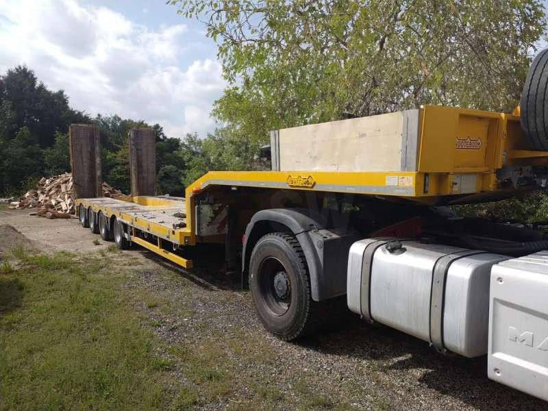 Nooteboom 4 ESSIEUX - Low loader semi-trailer: picture 1 Nooteboom 4 ESSIEUX - Low loader semi-trailer: picture 1