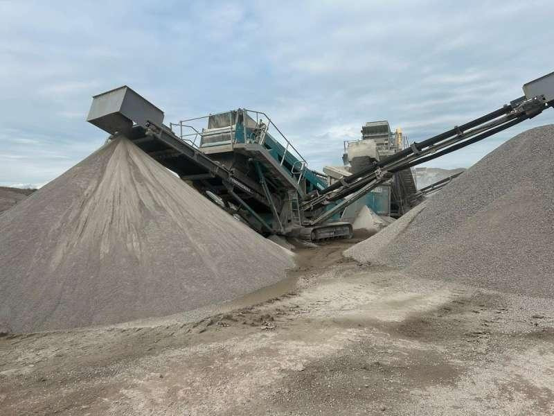 Powerscreen Chieftain 1400 - Screener: picture 3 Powerscreen Chieftain 1400 - Screener: picture 3