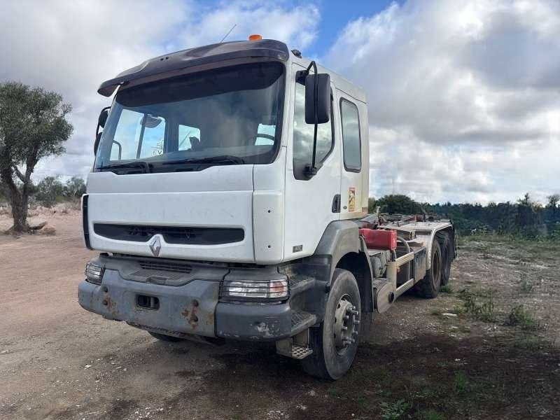 Renault Camion Ampliroll 6X4 - Hook lift truck: picture 1 Renault Camion Ampliroll 6X4 - Hook lift truck: picture 1
