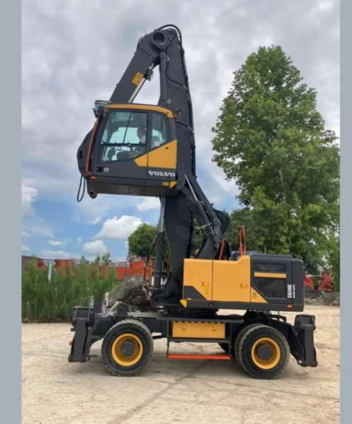 Volvo EW240EMH - Waste/ Industry handler: picture 4 Volvo EW240EMH - Waste/ Industry handler: picture 4