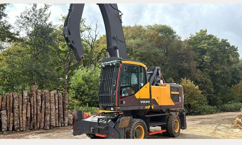 Volvo EW240EMH - Waste/ Industry handler: picture 1 Volvo EW240EMH - Waste/ Industry handler: picture 1