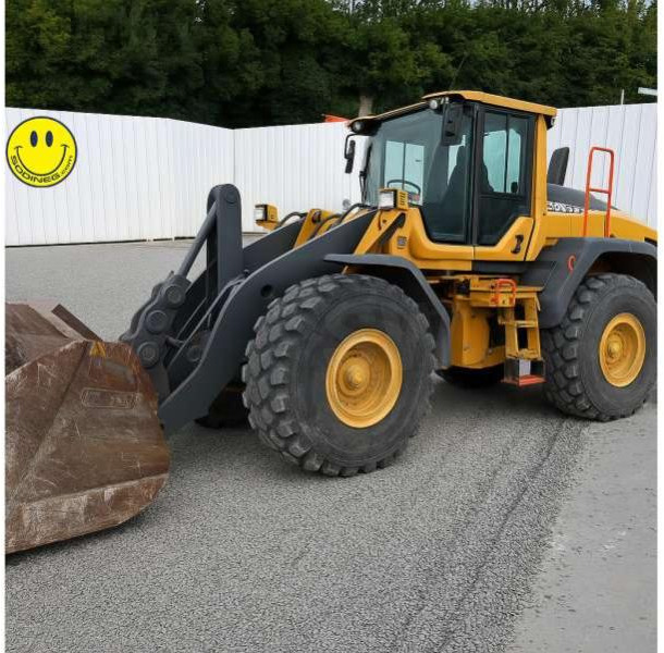 Volvo L110H - Wheel loader: picture 1 Volvo L110H - Wheel loader: picture 1