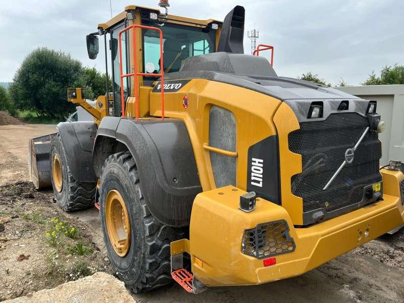 Volvo L110H - Wheel loader: picture 2 Volvo L110H - Wheel loader: picture 2