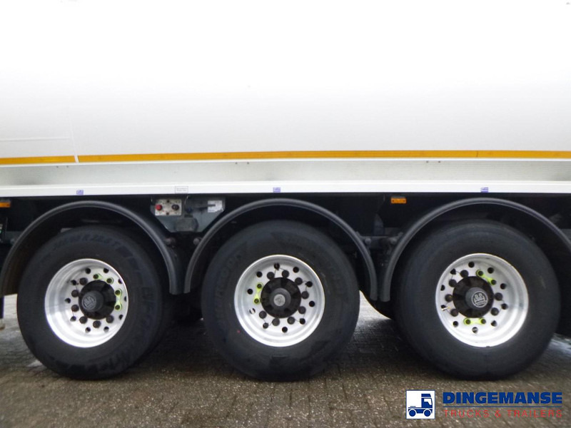 COBO Fuel tank alu 44.7 m3 / 6 comp - Tank semi-trailer: picture 5 COBO Fuel tank alu 44.7 m3 / 6 comp - Tank semi-trailer: picture 5