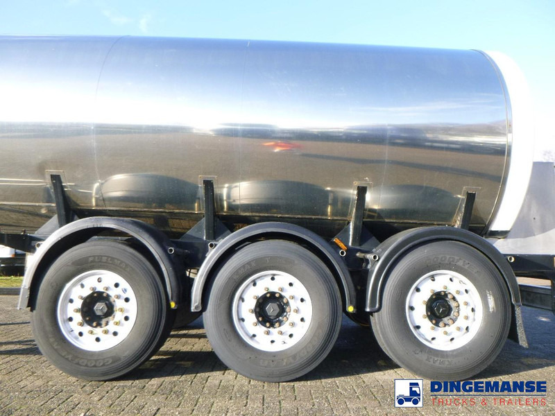 Clayton Food tank inox 30 m3 / 1 comp - Tank semi-trailer: picture 5 Clayton Food tank inox 30 m3 / 1 comp - Tank semi-trailer: picture 5