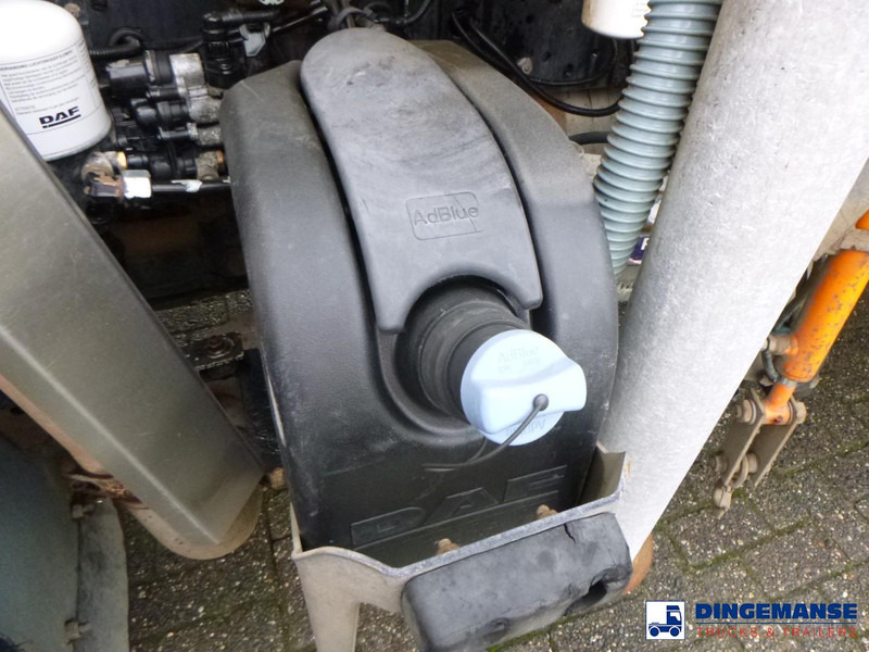 Vacuum truck DAF LF 55.220 4X2 Whale vacuum tank 8.1 m3: picture 12