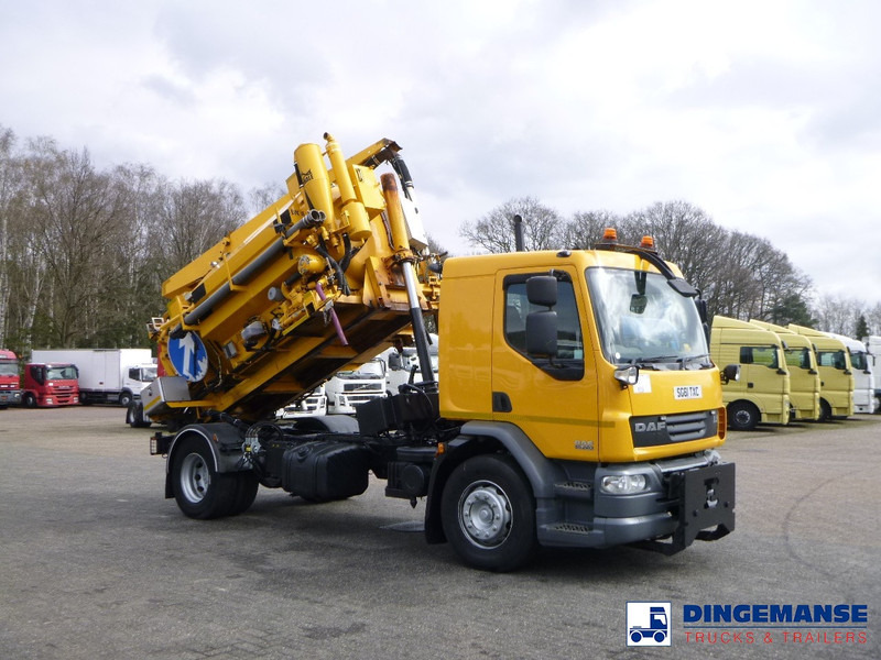 DAF LF 55.220 4x2 RHD Whale vacuum tank 7.5 m3 - Vacuum truck: picture 2 DAF LF 55.220 4x2 RHD Whale vacuum tank 7.5 m3 - Vacuum truck: picture 2