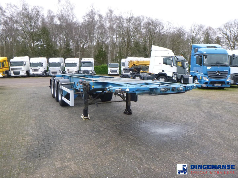 Fruehauf 3-axle container chassis 20, 30 ft - Container transporter/ Swap body semi-trailer: picture 2 Fruehauf 3-axle container chassis 20, 30 ft - Container transporter/ Swap body semi-trailer: picture 2