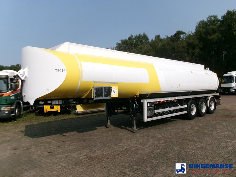 Lakeland Fuel tank alu 43 m3 / 6 comp - Tank semi-trailer: picture 1 Lakeland Fuel tank alu 43 m3 / 6 comp - Tank semi-trailer: picture 1