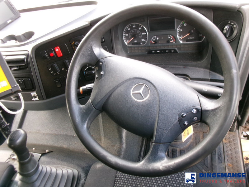 Snow removal vehicle Mercedes-Benz Axor 1824 4x4 RHD salt spreader / gritter: picture 10