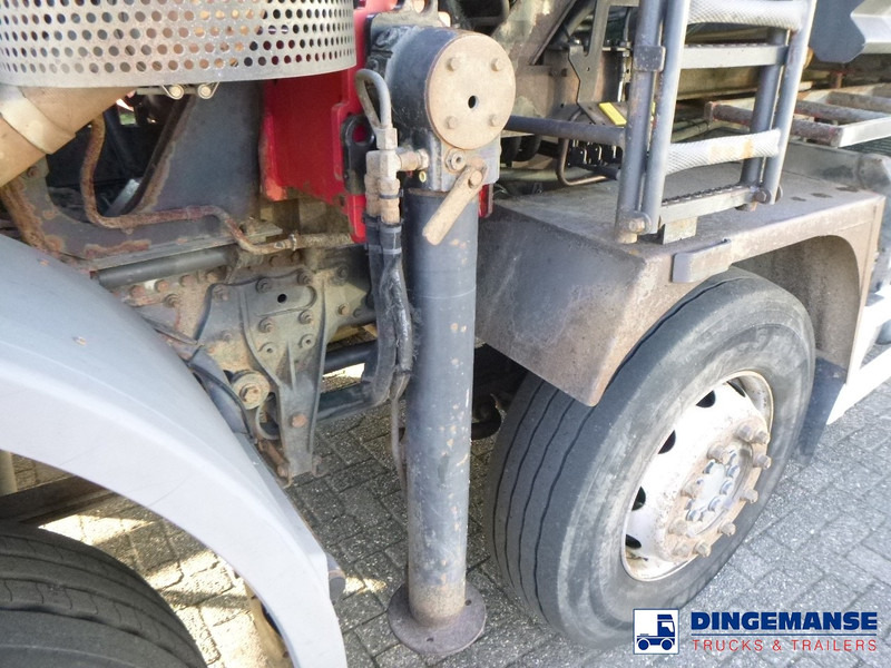 Crane truck Mercedes-Benz Axor 3236 8x4 RHD tipper + Hiab 1283 DK-2 Duo: picture 16