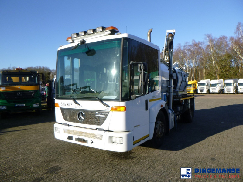 Vacuum truck Mercedes-Benz Econic 1824 4x2 Whale vacuum tank 8.1 m3: picture 6