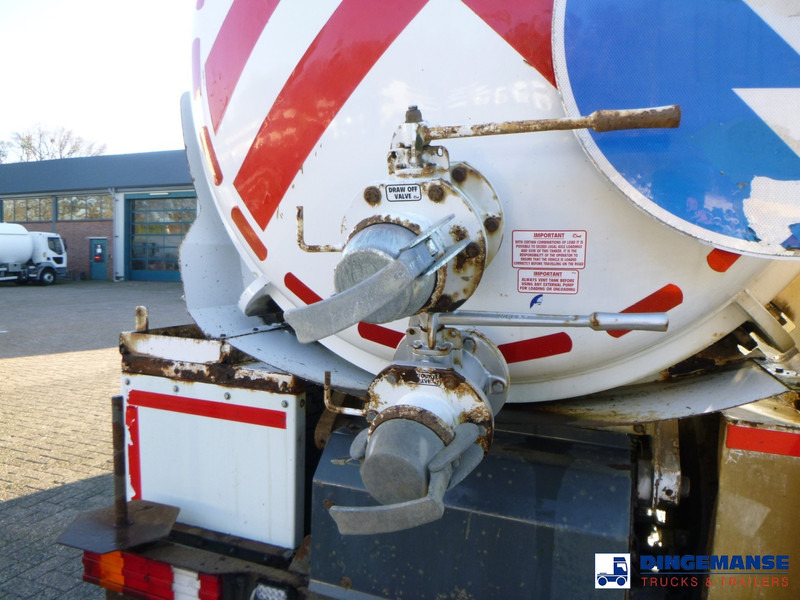 Vacuum truck Mercedes-Benz Econic 1824 4x2 Whale vacuum tank 8.1 m3: picture 11